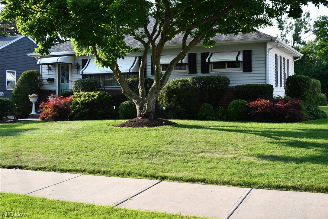 9425 Alexander Road Garfield Heights, OH 44125 - Photo 2 of 29 Gallery Image 2
