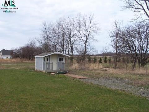 6940 Dryden Road Almont, MI 48003 - Photo 2 of 4 884658-1.JPG