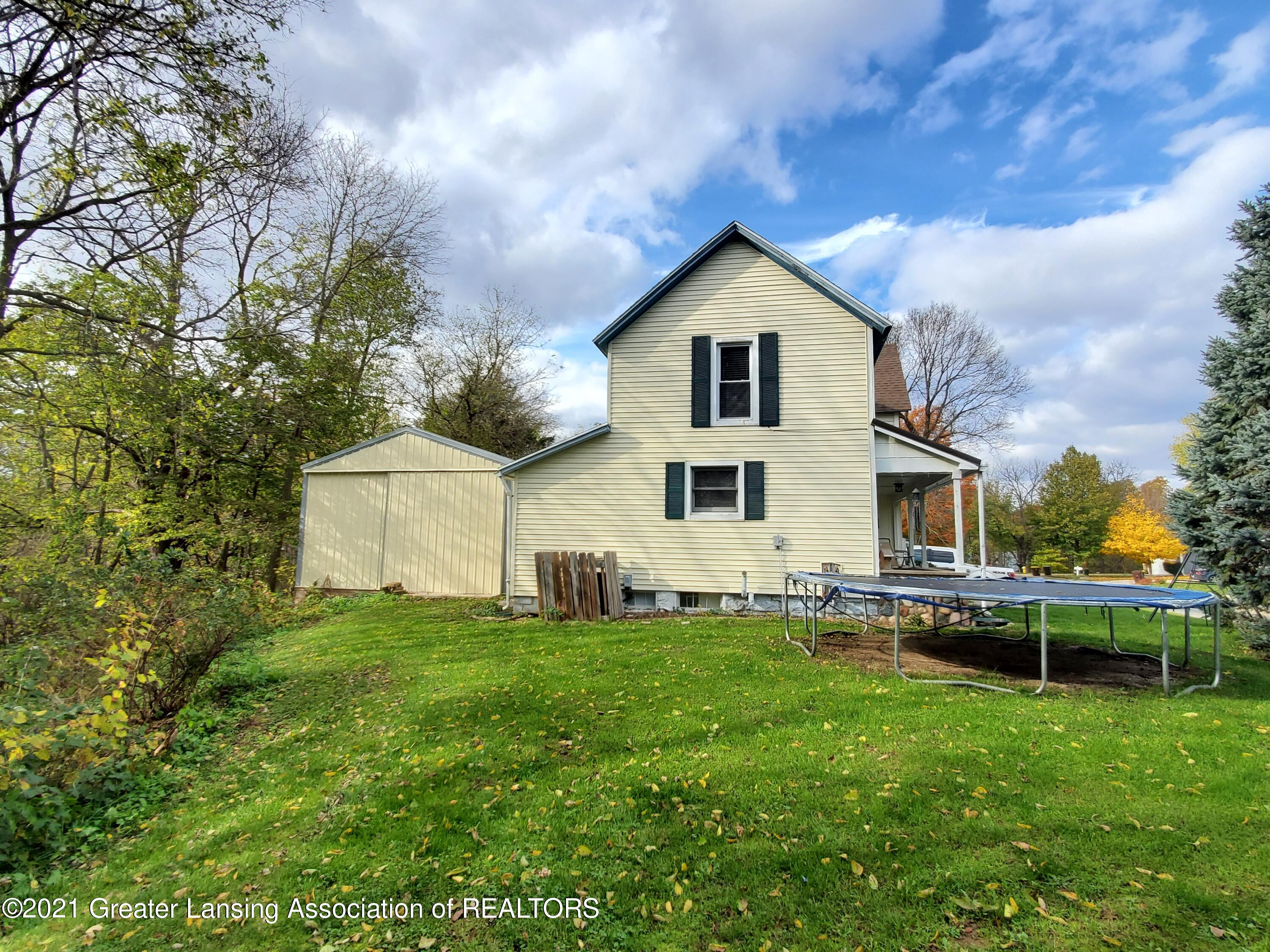 525 Lyons Road Portland, MI 48875 - Photo 37 of 38 20211101_145943