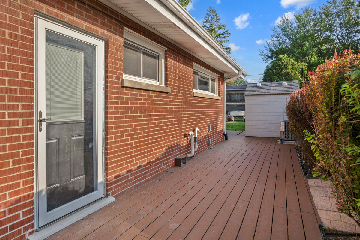248 East Schick Road Bloomingdale, IL 60108 - Photo 24 of 27 Gallery Image 24