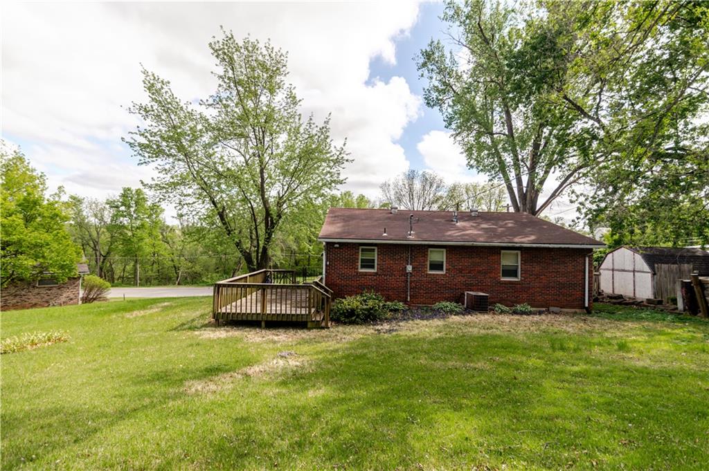 1219 Julia Street Atchison, KS 66002 - Photo 2 of 45 Gallery Image 2