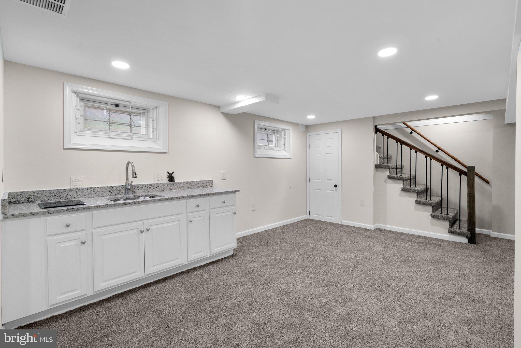 8303 Legation Road New Carrollton, MD 20784 - Photo 26 of 33 Kitchenette