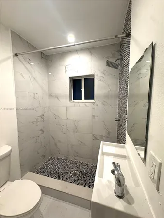 $2,800 | 1511 Northeast 42nd Street, Pompano Beach, FL 33064