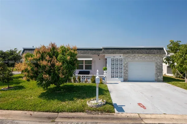$365,000 | 995 Northwest 74th Avenue, Margate, FL 33063