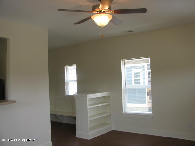 3427 Boxelder Road Louisville, KY 40216 - Photo 5 of 12 3411 Boxelder Builtin