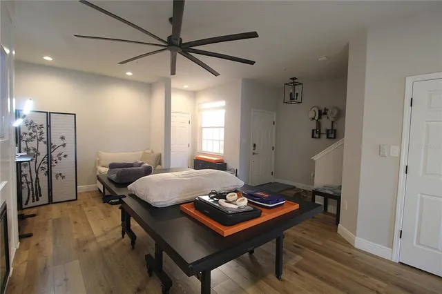 $1,995 | 3806 Parkridge Circle, Unit 21105, Sarasota, FL 34243