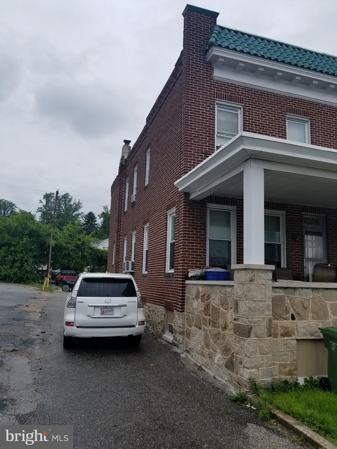 5620 Belair Road Baltimore, MD 21206 - Photo 4 of 5 Off-Street Parking