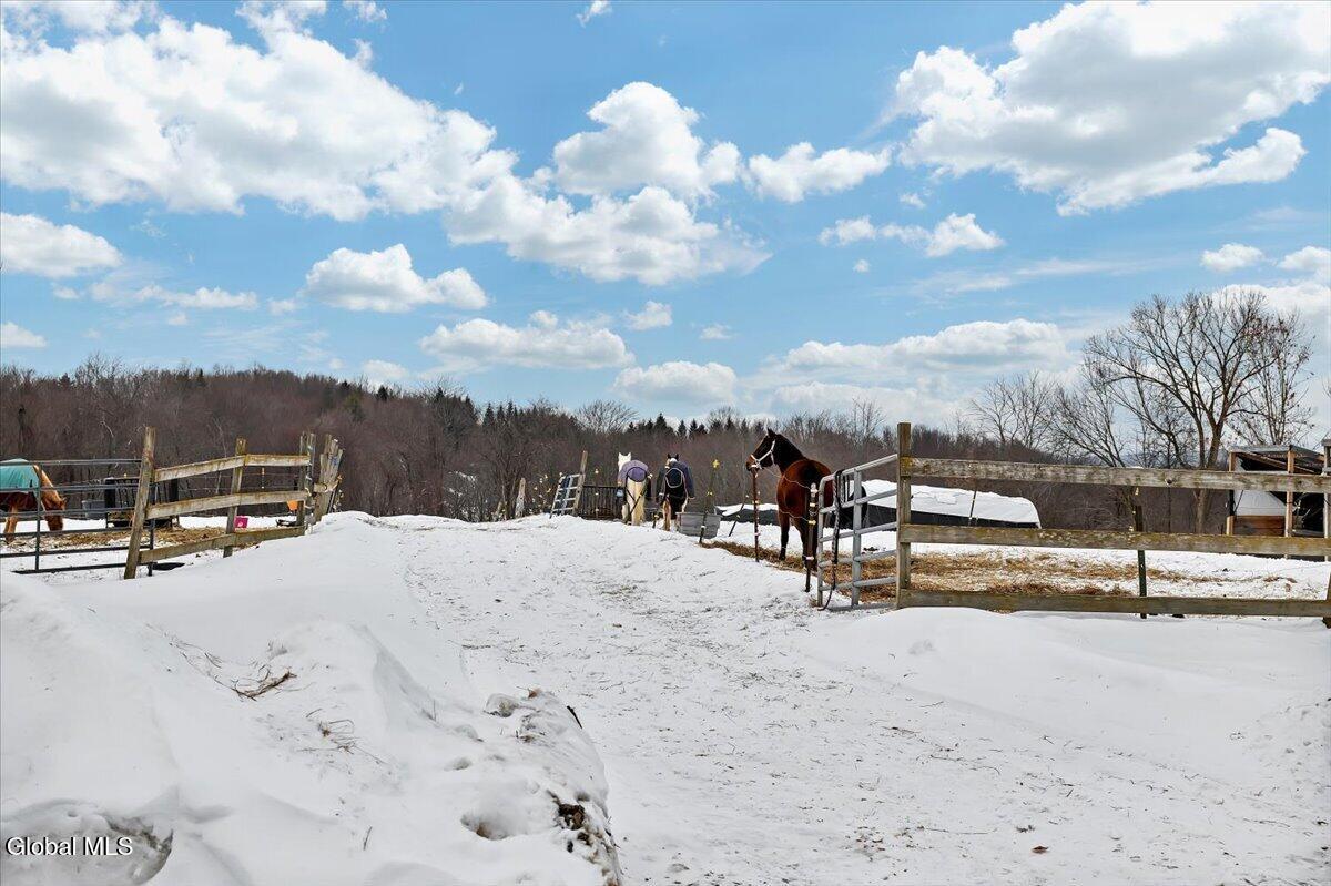 120 Weatherwax Road Poestenkill, NY 12140 - Photo 52 of 59 47-P1713799