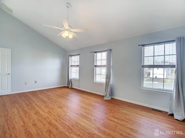 $4,500 | 8 Mulberry Court, Somerville, NJ 08876