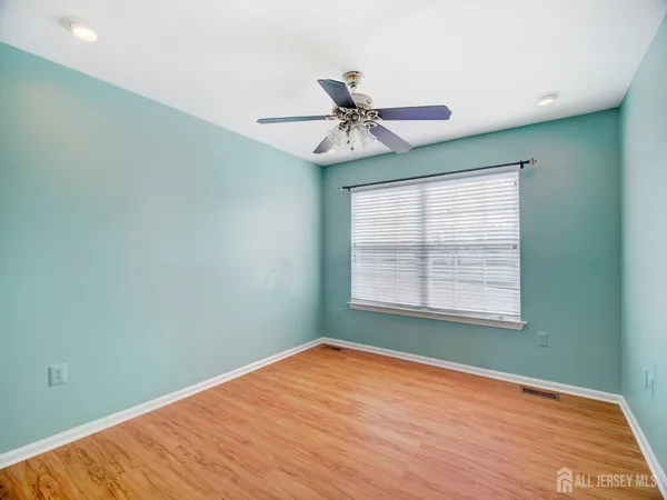 $4,500 | 8 Mulberry Court, Somerville, NJ 08876