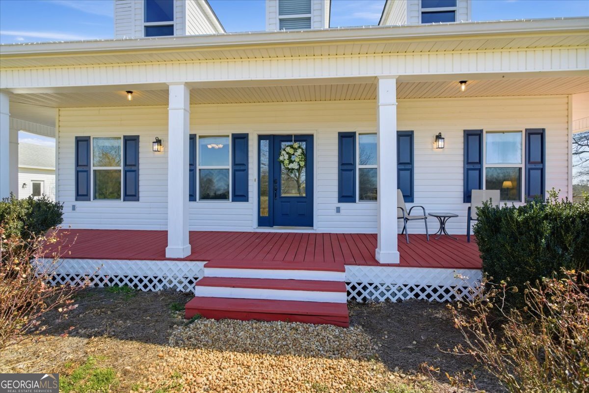 204 Staples Dairy Road Carrollton, GA 30116 - Photo 3 of 85 a front view of a house