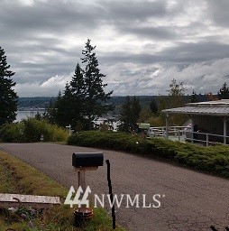 4716 West Davis Road Bremerton, WA 98312 - Photo 2 of 12 Gallery Image 2