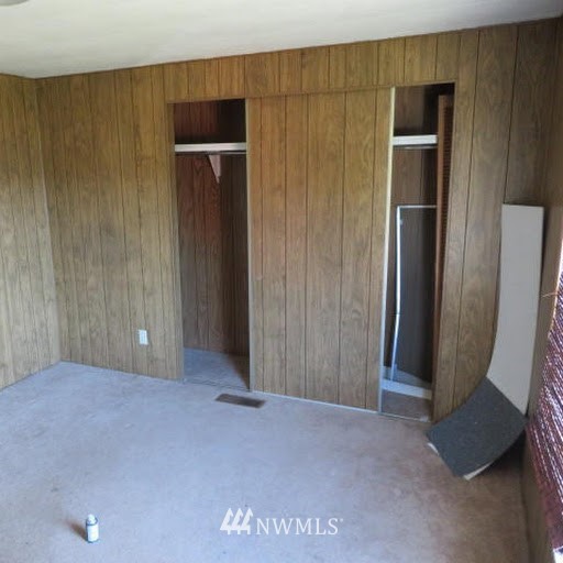 4716 West Davis Road Bremerton, WA 98312 - Photo 11 of 12 Gallery Image 11