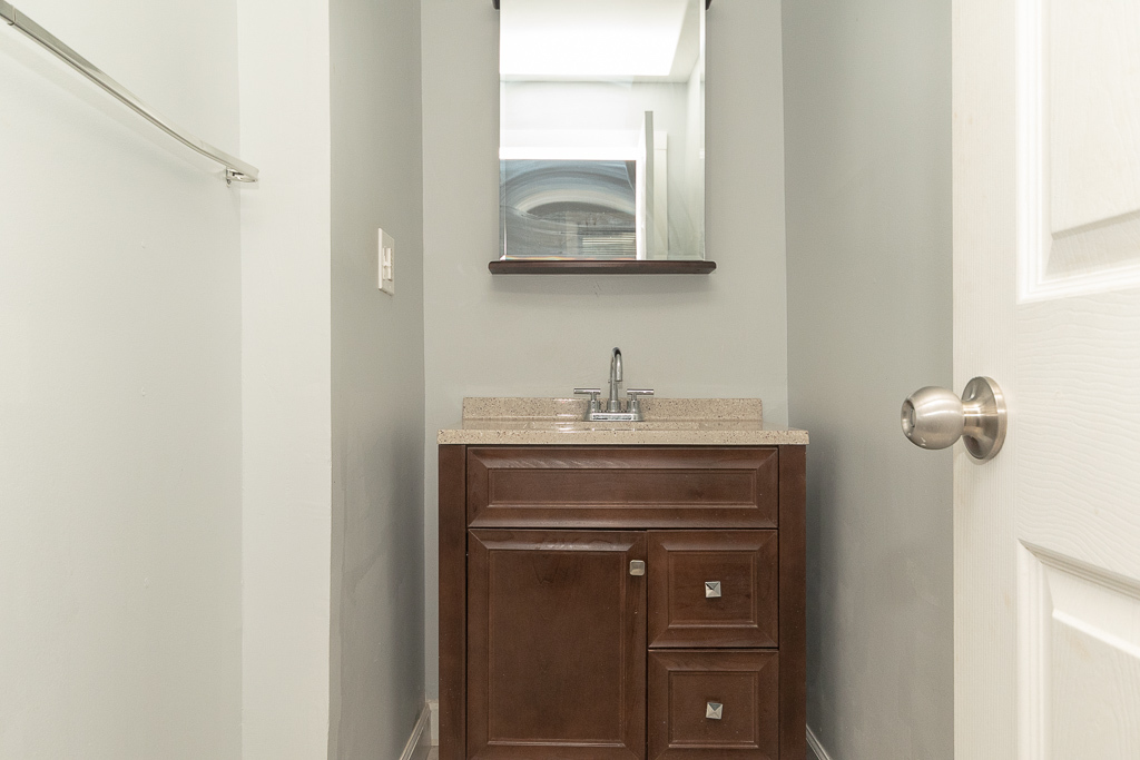 2968 North Ridgeway Avenue, Unit 1R Chicago, IL 60618 - Photo 19 of 20