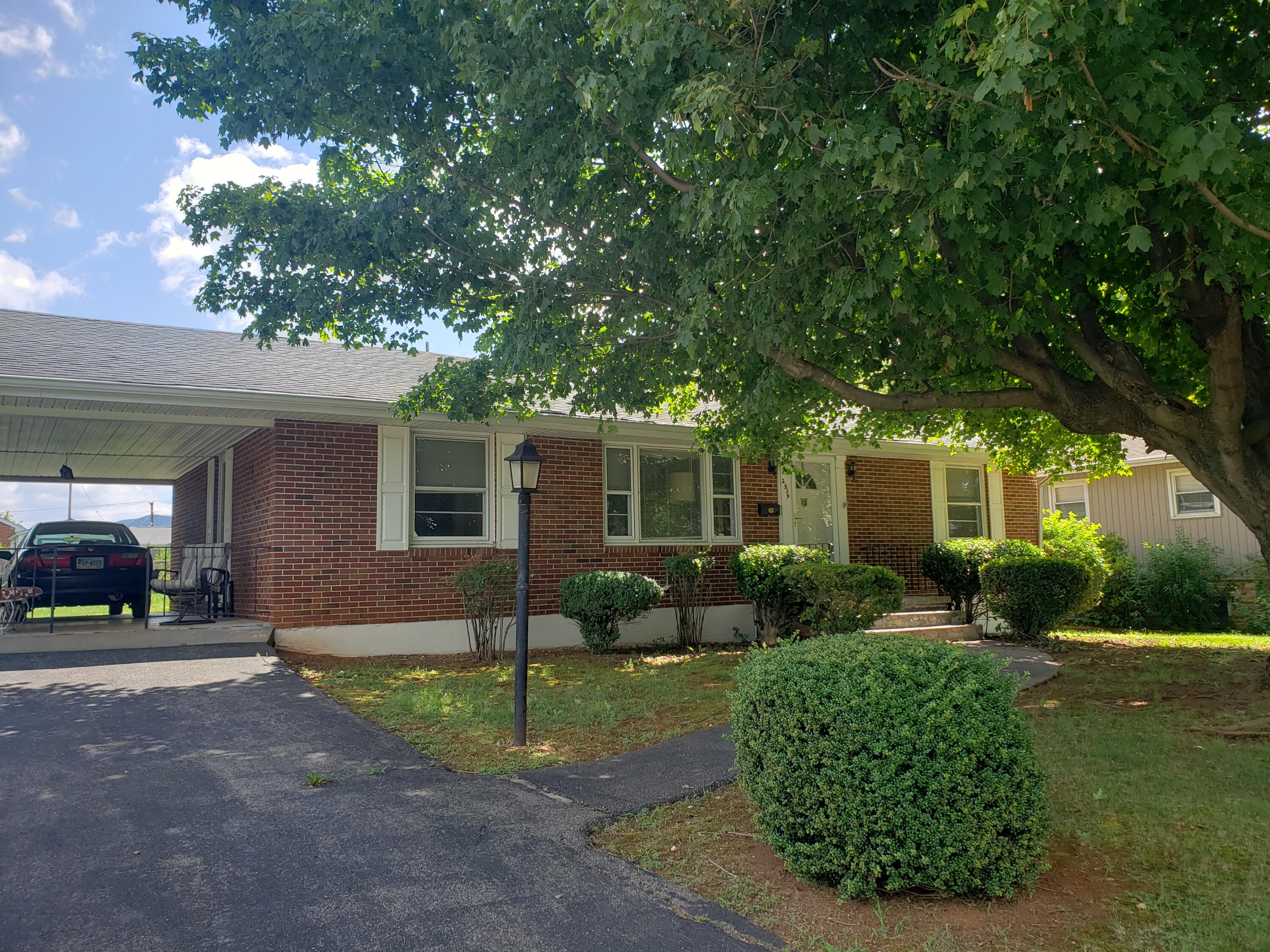 2539 Northminster Road Northwest Roanoke, VA 24012 - Photo 1 of 19 20210703_110459