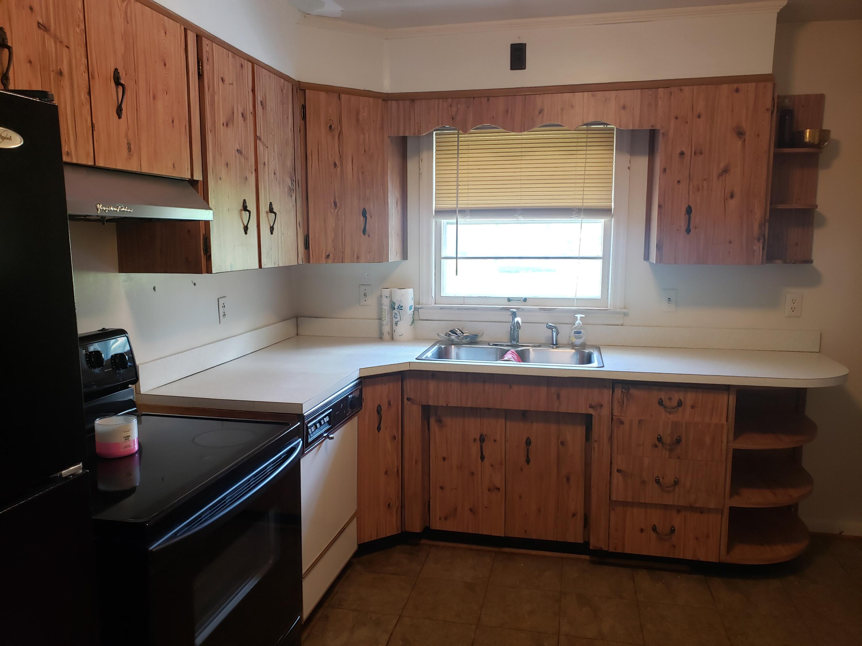 2539 Northminster Road Northwest Roanoke, VA 24012 - Photo 7 of 19 20210703_110807