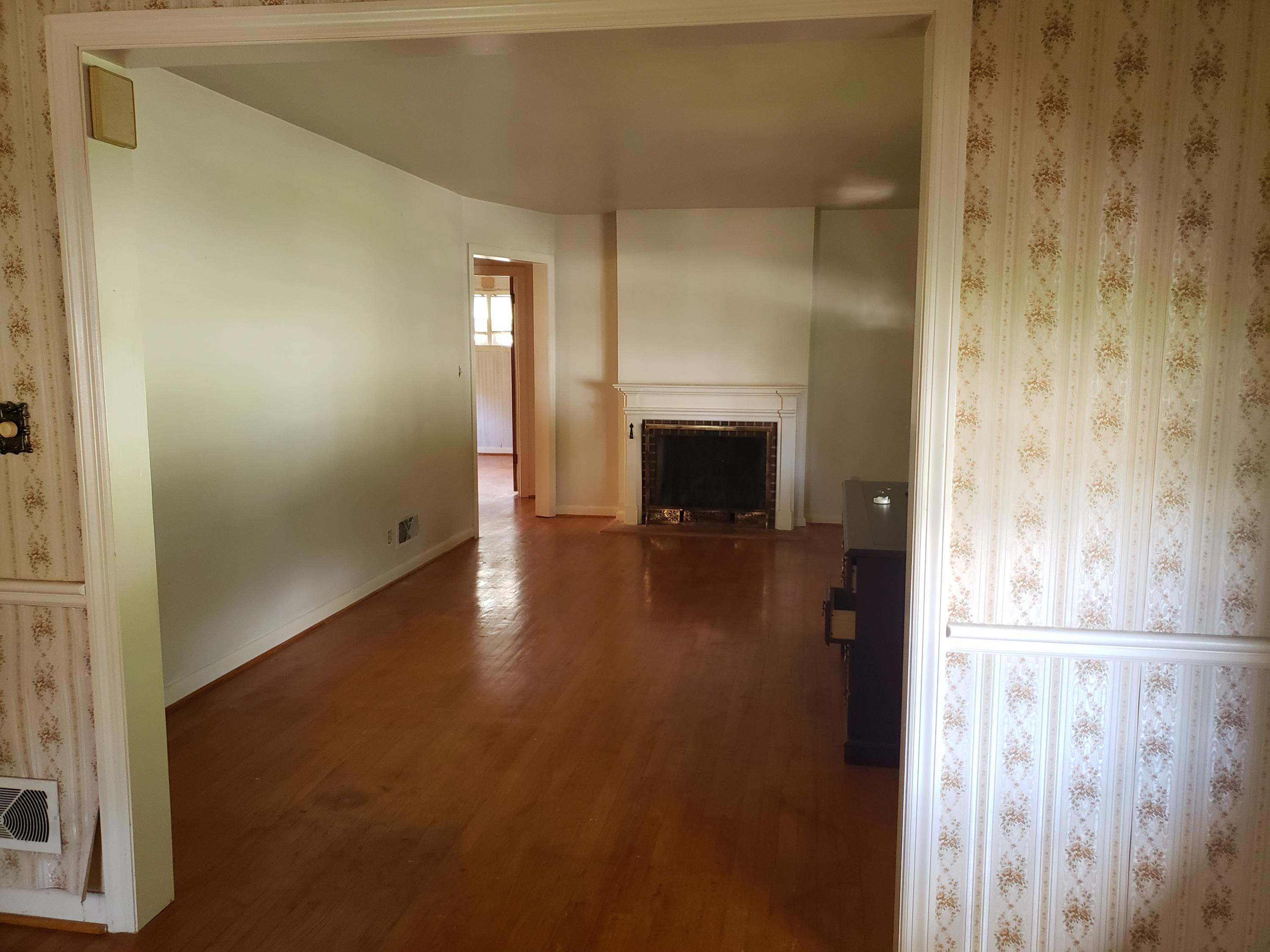 2539 Northminster Road Northwest Roanoke, VA 24012 - Photo 8 of 19 20210703_110953