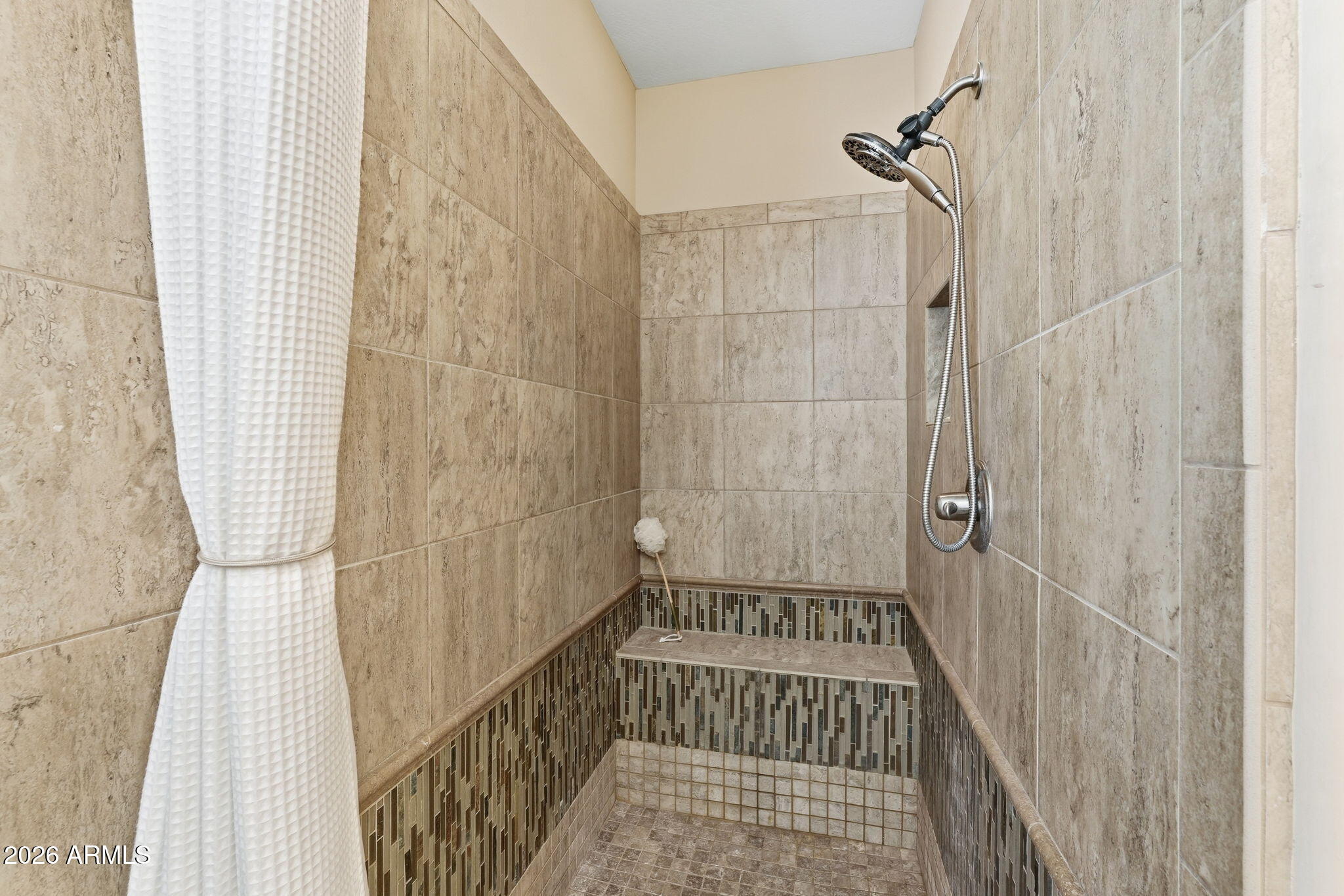 4408 East St John Road Phoenix, AZ 85032 - Photo 35 of 50 Primary Suite Separate Shower & Tub
