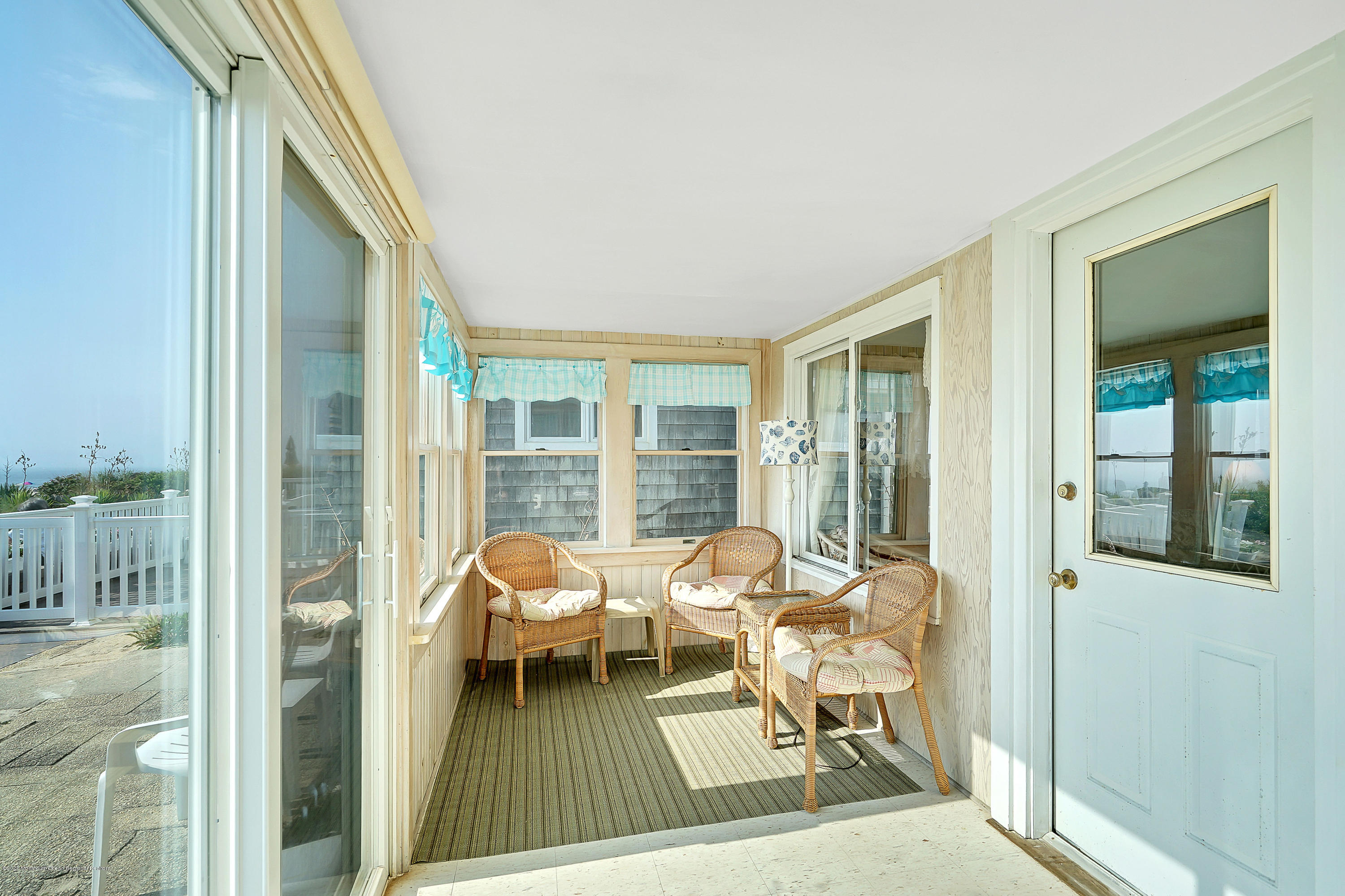 43 Beach Front Manasquan, NJ 08736 - Photo 8 of 52 038_dsc02061