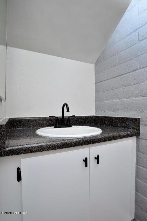 3526 South Mission Road, Unit 2 Tucson, AZ 85713 - Photo 16 of 47