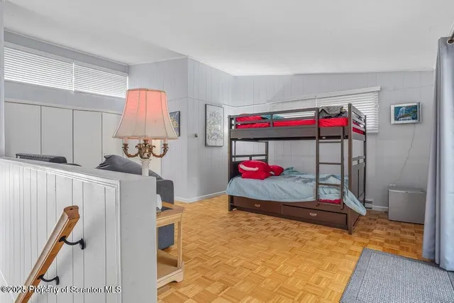 $374,900 | 1045 Mountain Top Drive, Lake Ariel, PA 18436