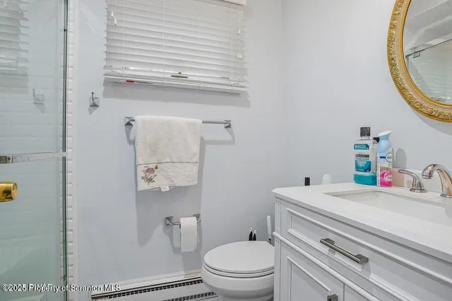 $374,900 | 1045 Mountain Top Drive, Lake Ariel, PA 18436