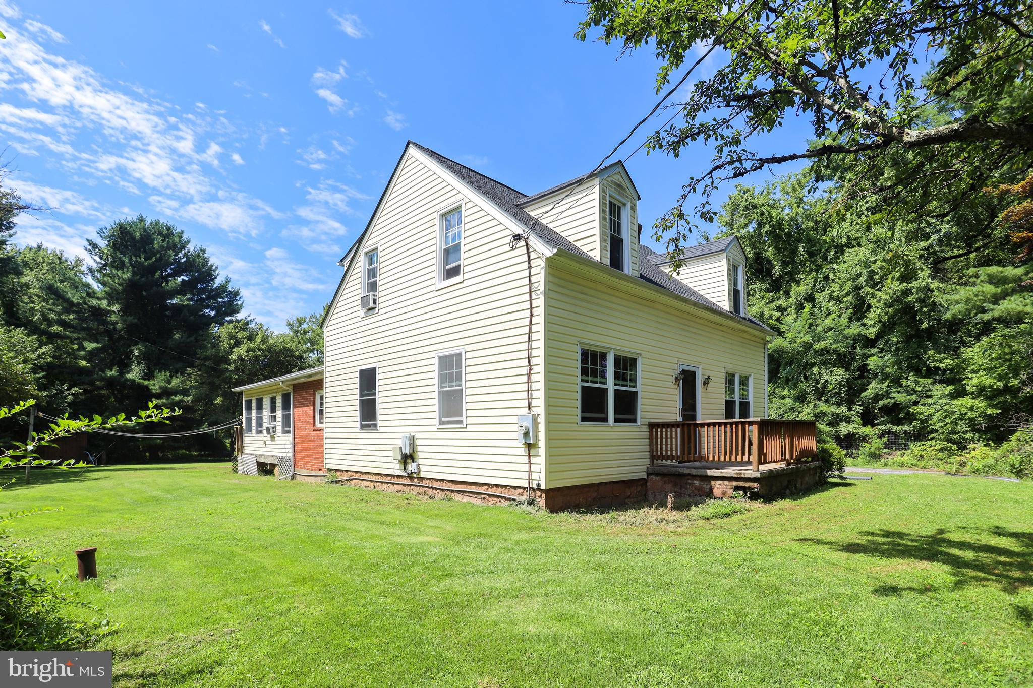 114 Norwood Road Silver Spring, MD 20905 - Photo 2 of 72