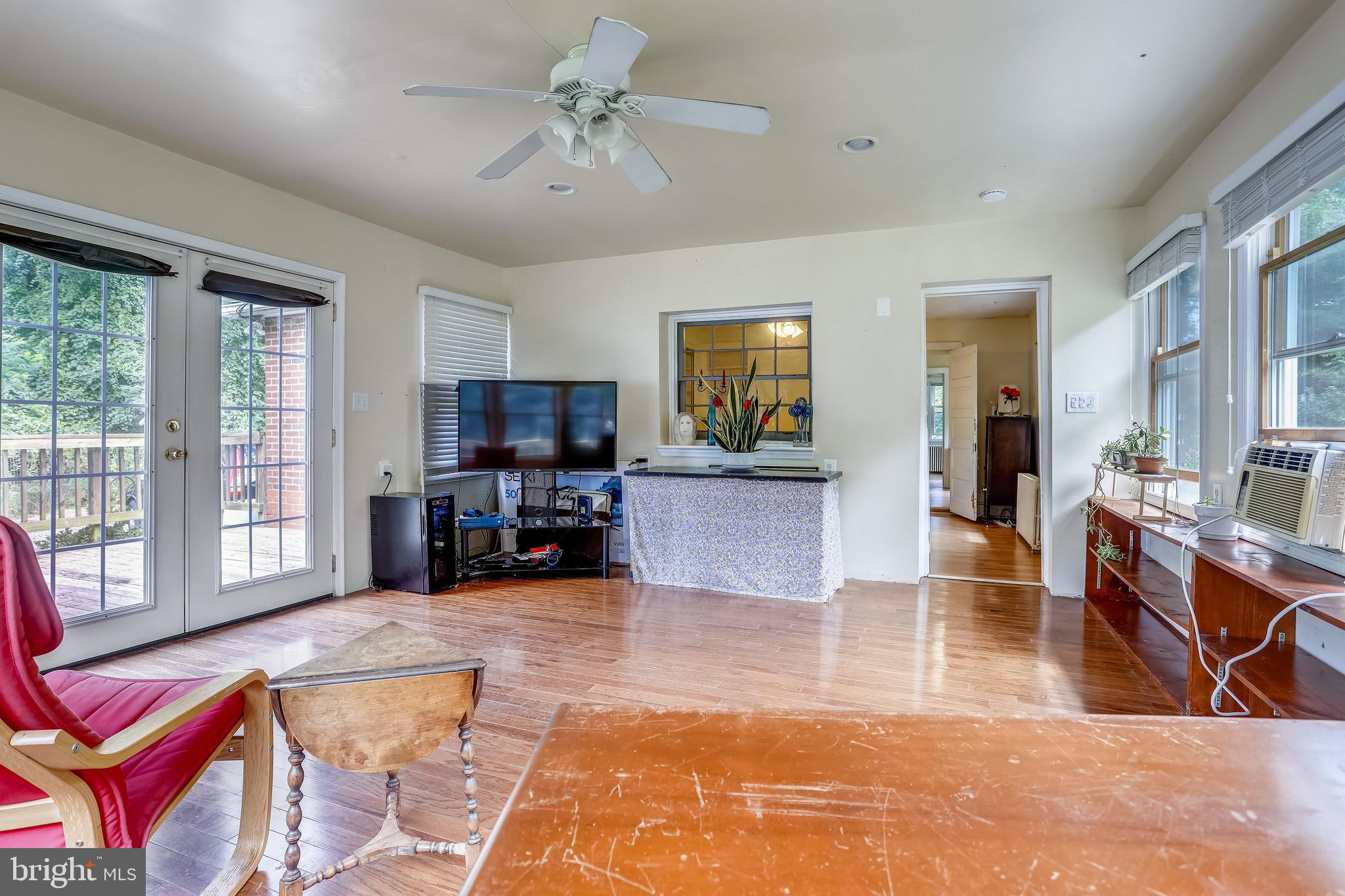 114 Norwood Road Silver Spring, MD 20905 - Photo 22 of 72