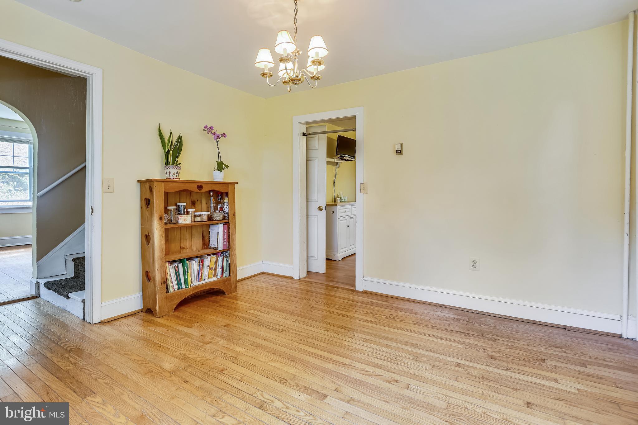 114 Norwood Road Silver Spring, MD 20905 - Photo 9 of 72