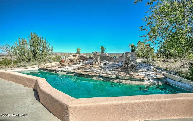 $1,685,000 | 6789 Mandan Lane, Paulden, AZ 86334