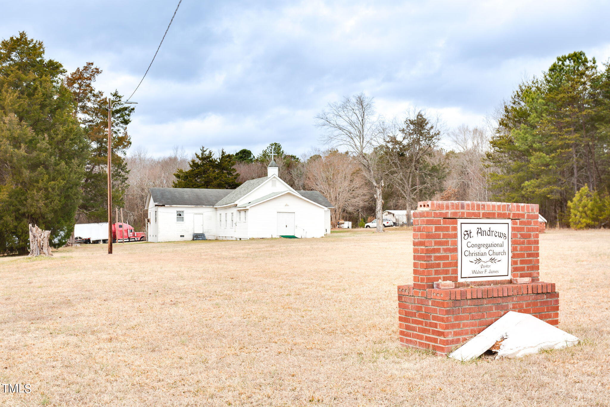 1206 Trollinger Road Graham, NC 27253 - Photo 5 of 22 17-web-or-mls-IMGL9259-enfuse