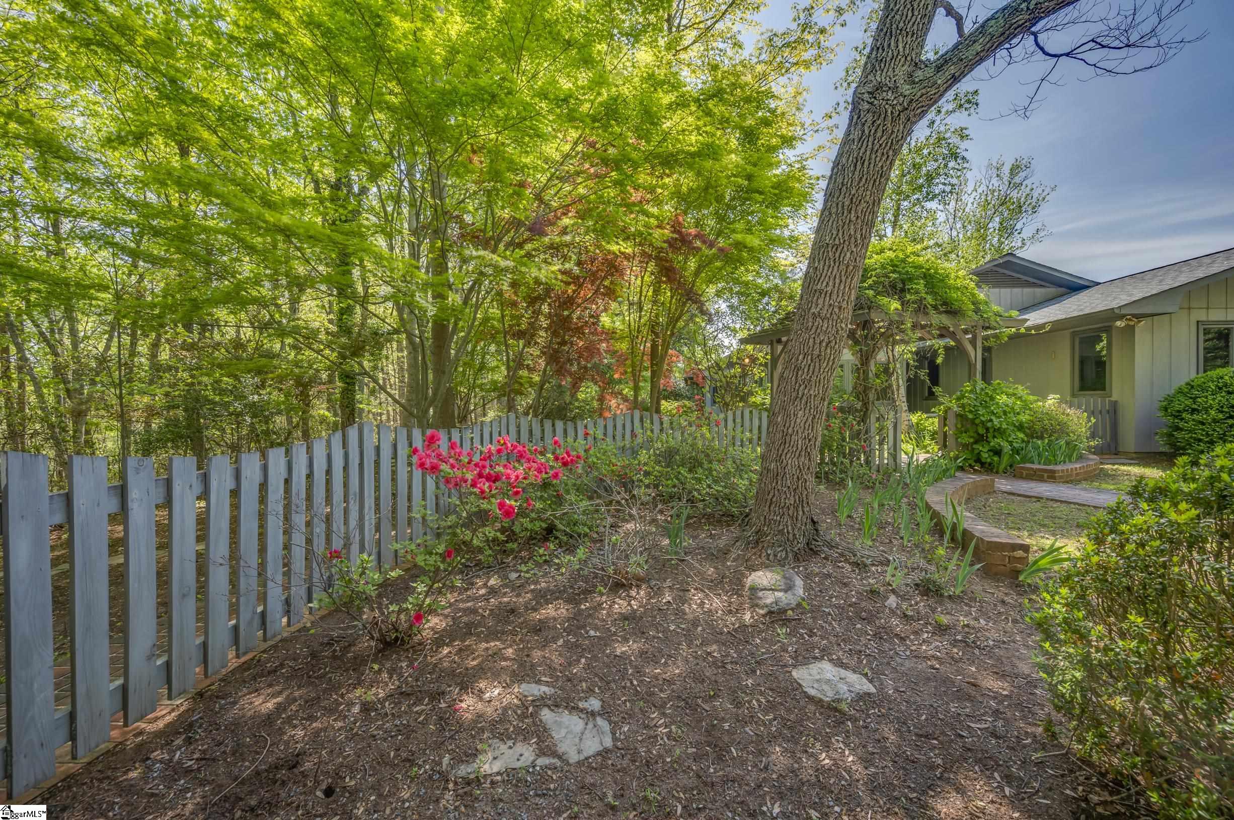 176 Fox Run Lane Tryon, NC 28782 - Photo 3 of 41