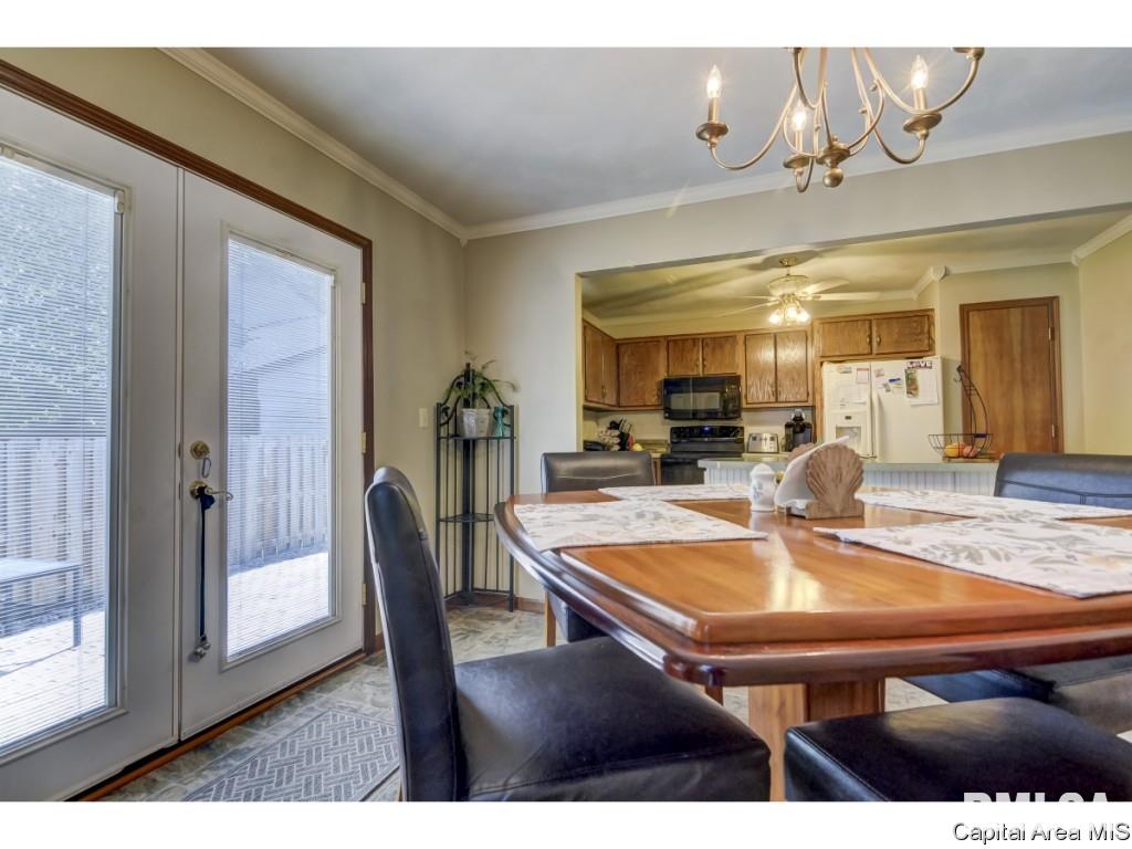 1801 Cog Mill Springfield, IL 62704 - Photo 4 of 33 Gallery Image 4