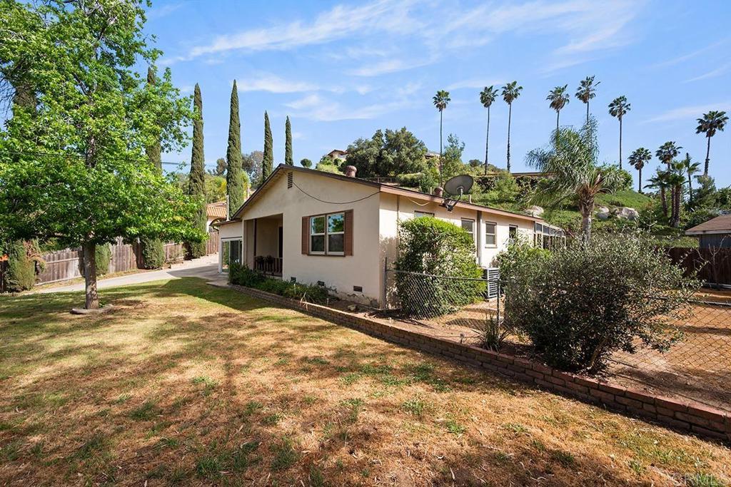 1071 Washington Heights Road El Cajon, CA 92019 - Photo 4 of 65