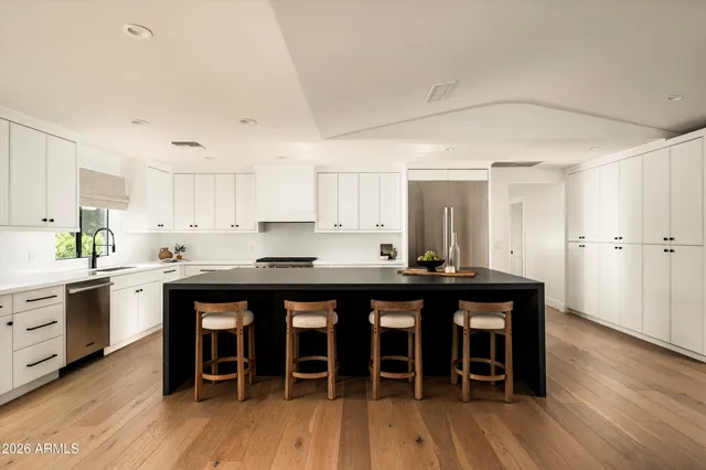 $2,595,000 | 3612 East Pierson Street, Phoenix, AZ 85018