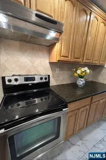 a close view of stove top oven