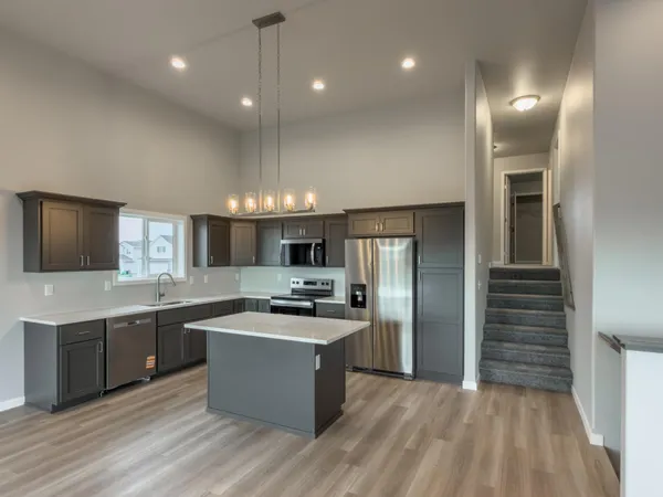 $353,650 | 6218 87th Avenue South, Horace, ND 58047