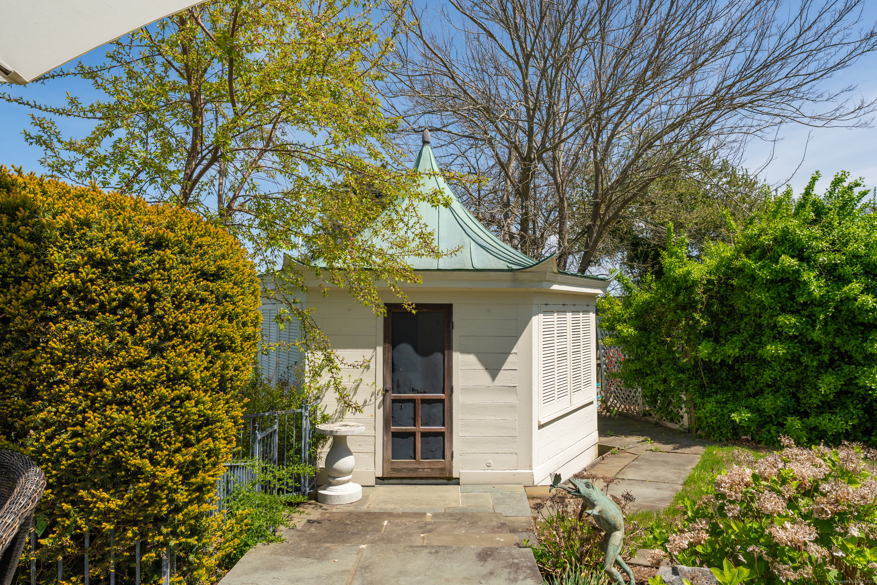 175 North Cove Road Old Saybrook, CT 06475 - Photo 36 of 40 front view of a house with a yard