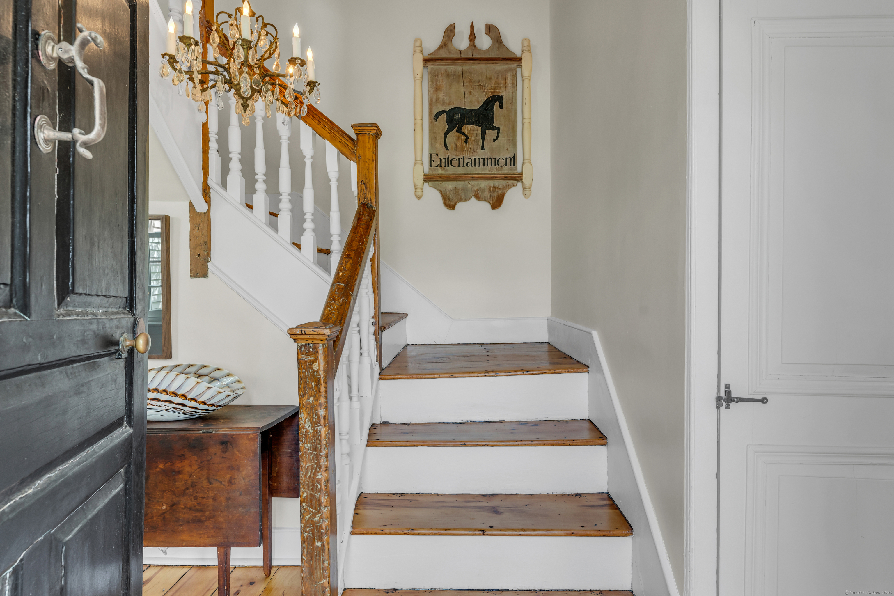 175 North Cove Road Old Saybrook, CT 06475 - Photo 6 of 40 a view of entryway
