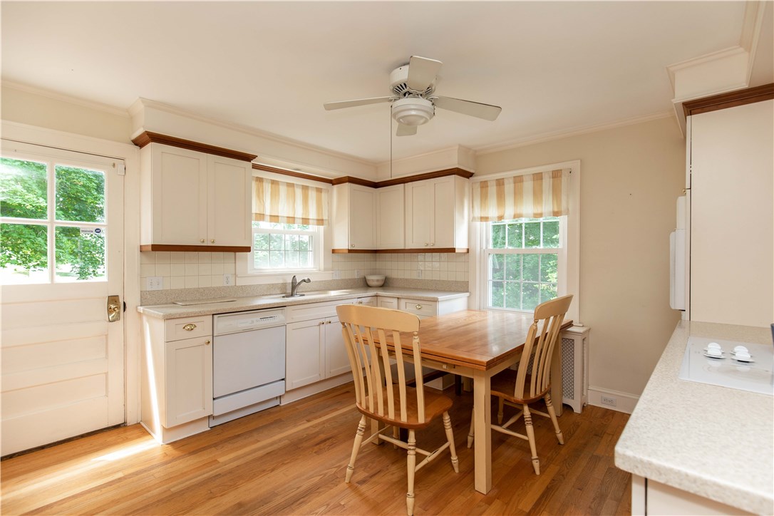 6 Cobblestone Lane Westerly, RI 02891 - Photo 14 of 36 Gallery Image 14