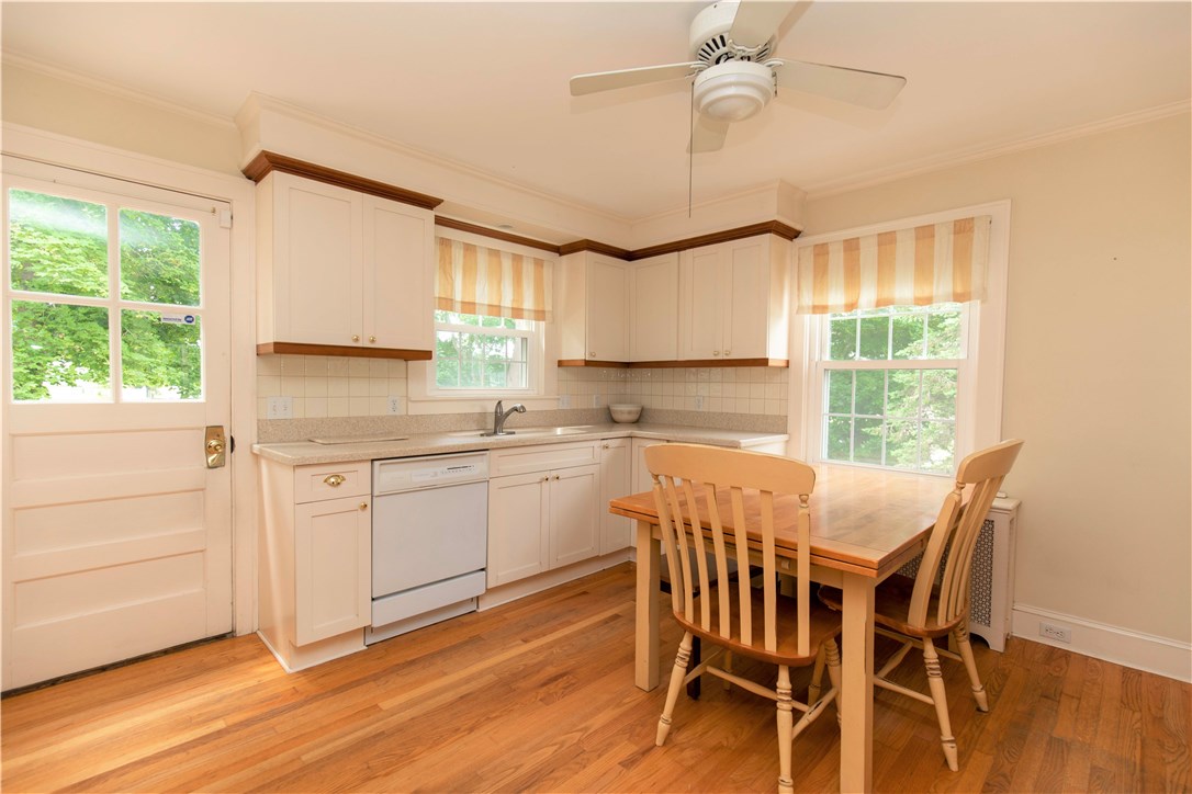 6 Cobblestone Lane Westerly, RI 02891 - Photo 15 of 36 Gallery Image 15
