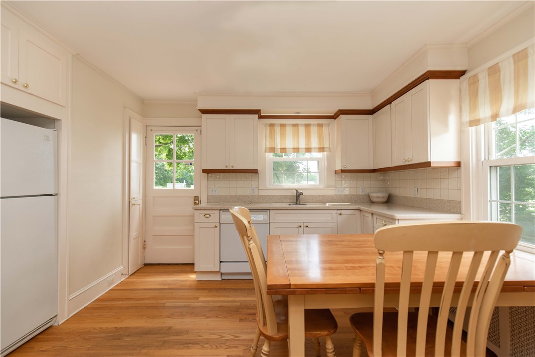 6 Cobblestone Lane Westerly, RI 02891 - Photo 16 of 36 Gallery Image 16