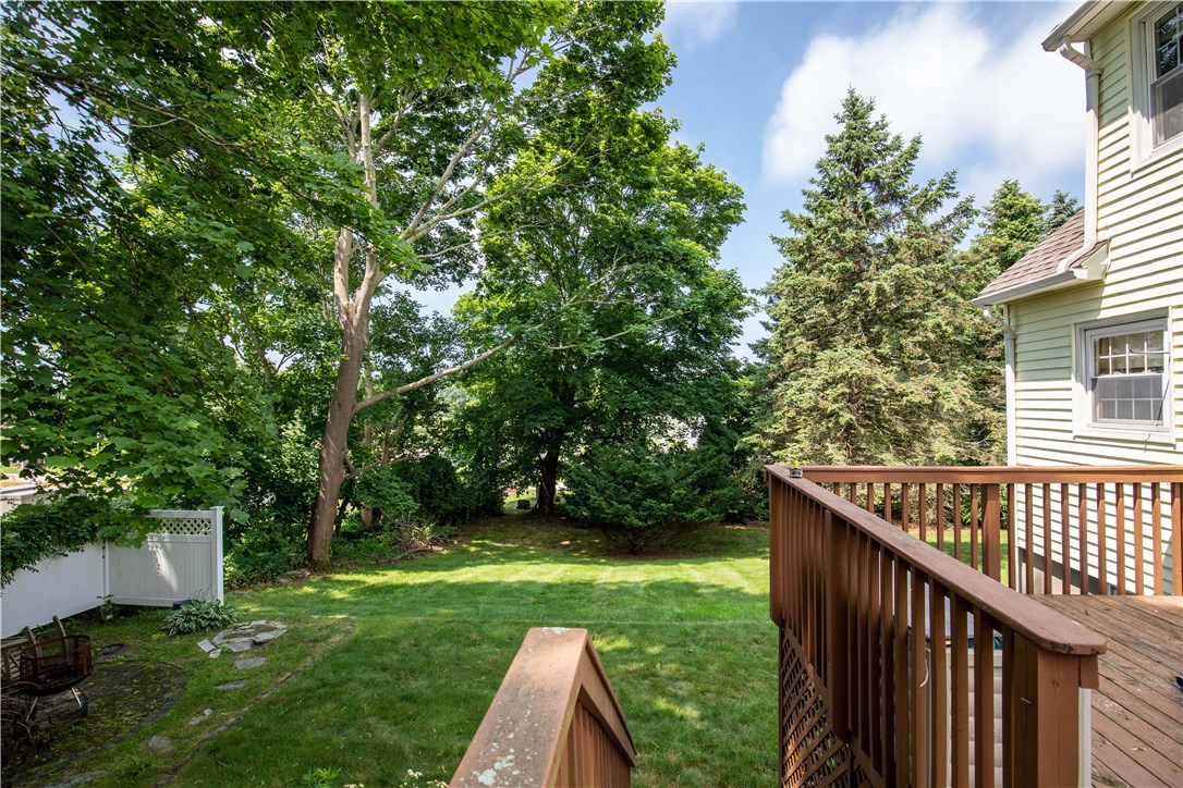 6 Cobblestone Lane Westerly, RI 02891 - Photo 9 of 36 Gallery Image 9