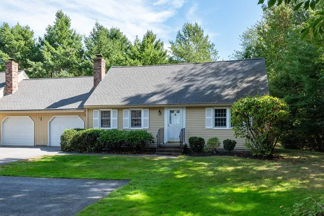 $350,000 | 78 Flintlock Village Road, Unit 1, Wells, ME 04090