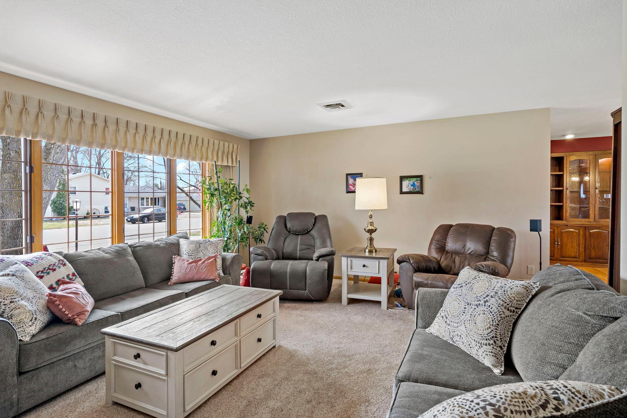 1254 Prairie Street Chaska, MN 55318 - Photo 17 of 39