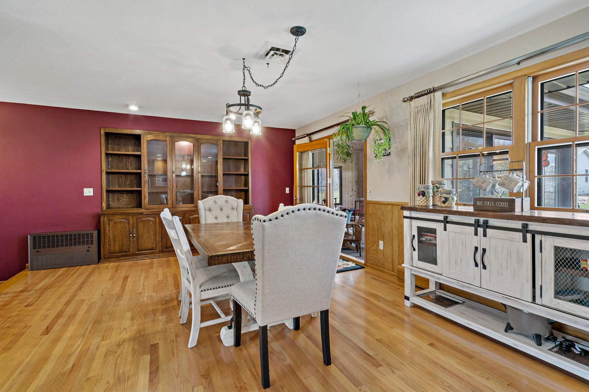 1254 Prairie Street Chaska, MN 55318 - Photo 7 of 39