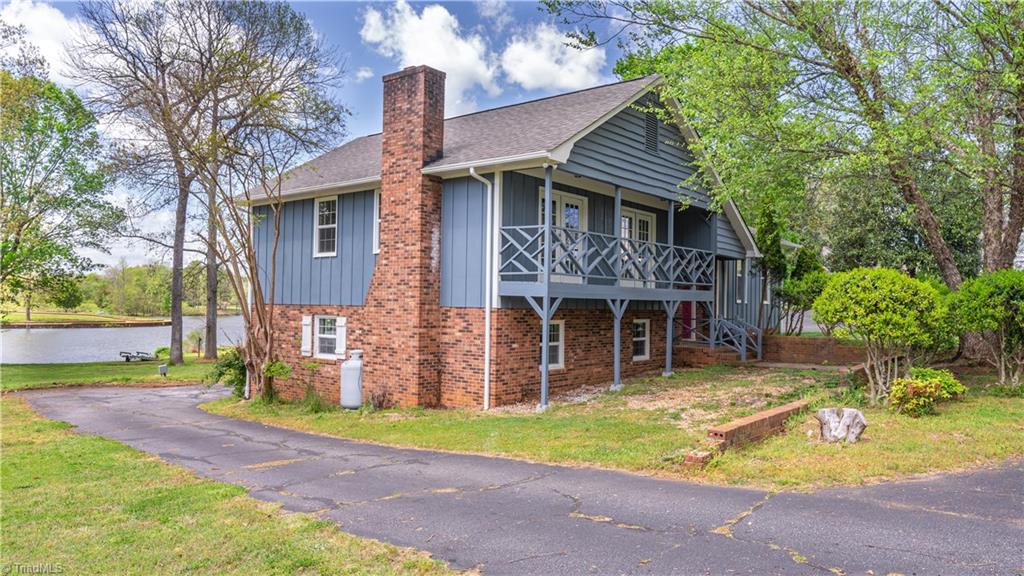 253 Pine Valley Road Mocksville, NC 27028 - Photo 3 of 22 Gallery Image 3