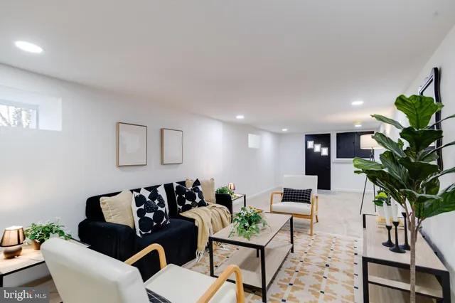 $329,900 | 5805 Highgate Drive, Baltimore, MD 21215