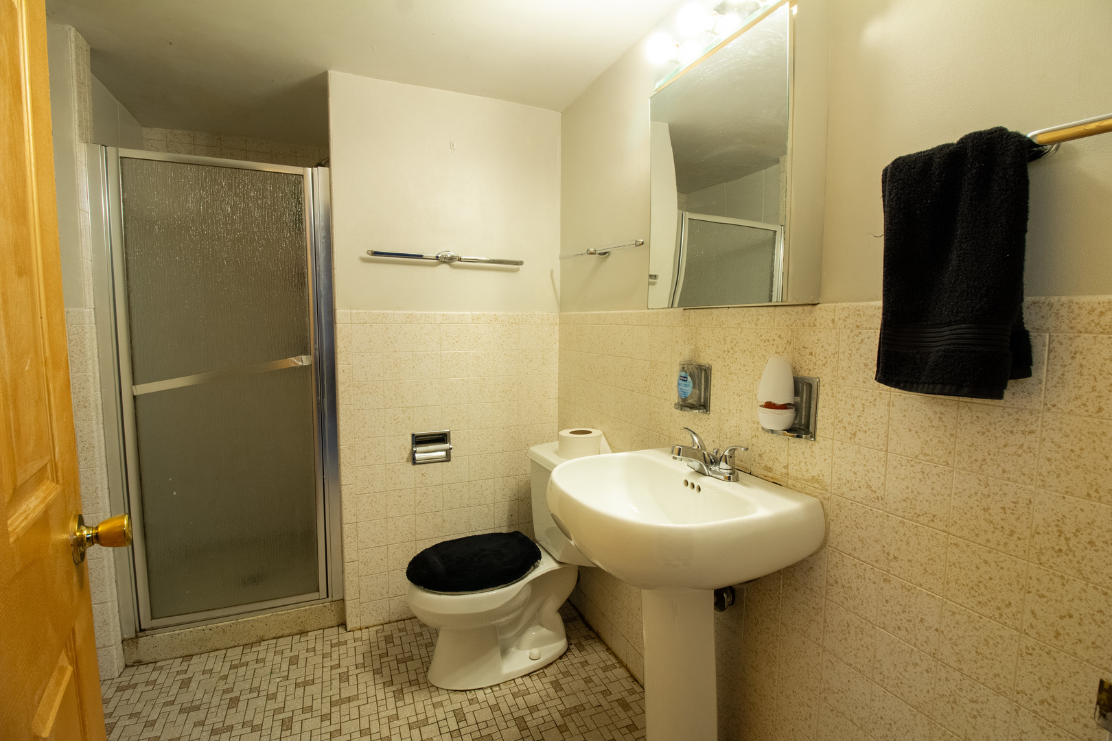 2737 Spruce Street River Grove, IL 60171 - Photo 14 of 30 a bathroom with a sink toilet and shower