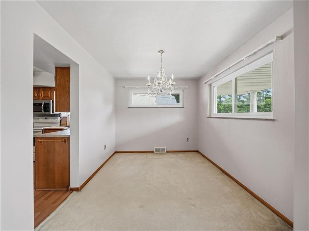 606 Golf Course Road Aliquippa, PA 15001 - Photo 7 of 31